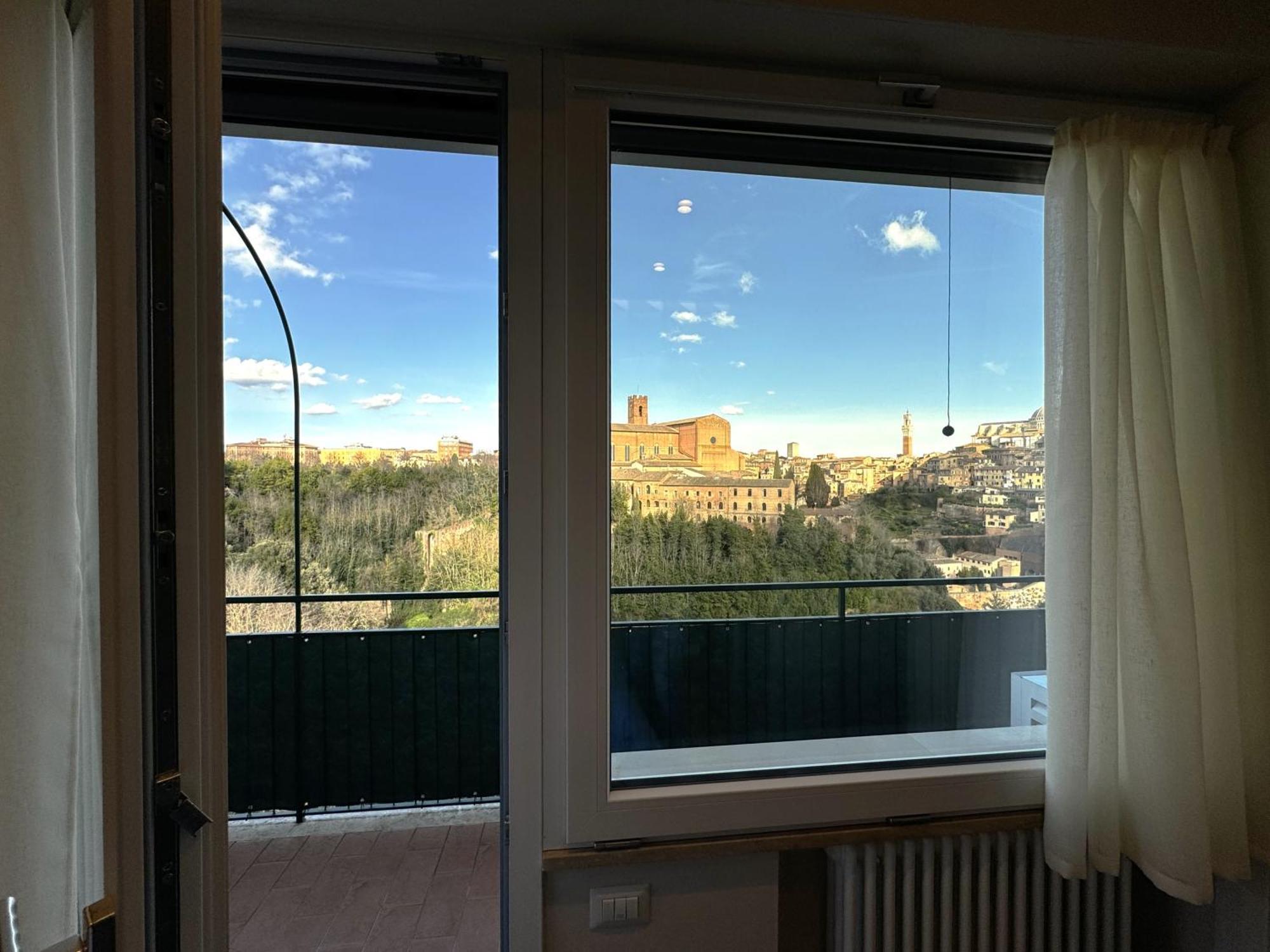 Skyline Siena Appartement Buitenkant foto