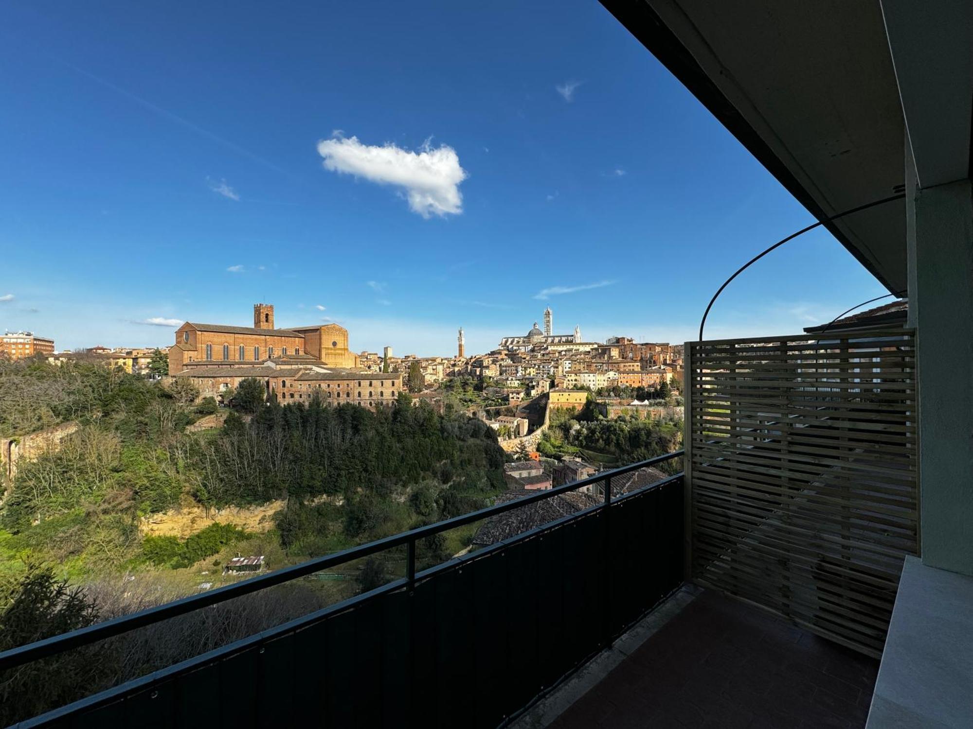 Skyline Siena Appartement Buitenkant foto