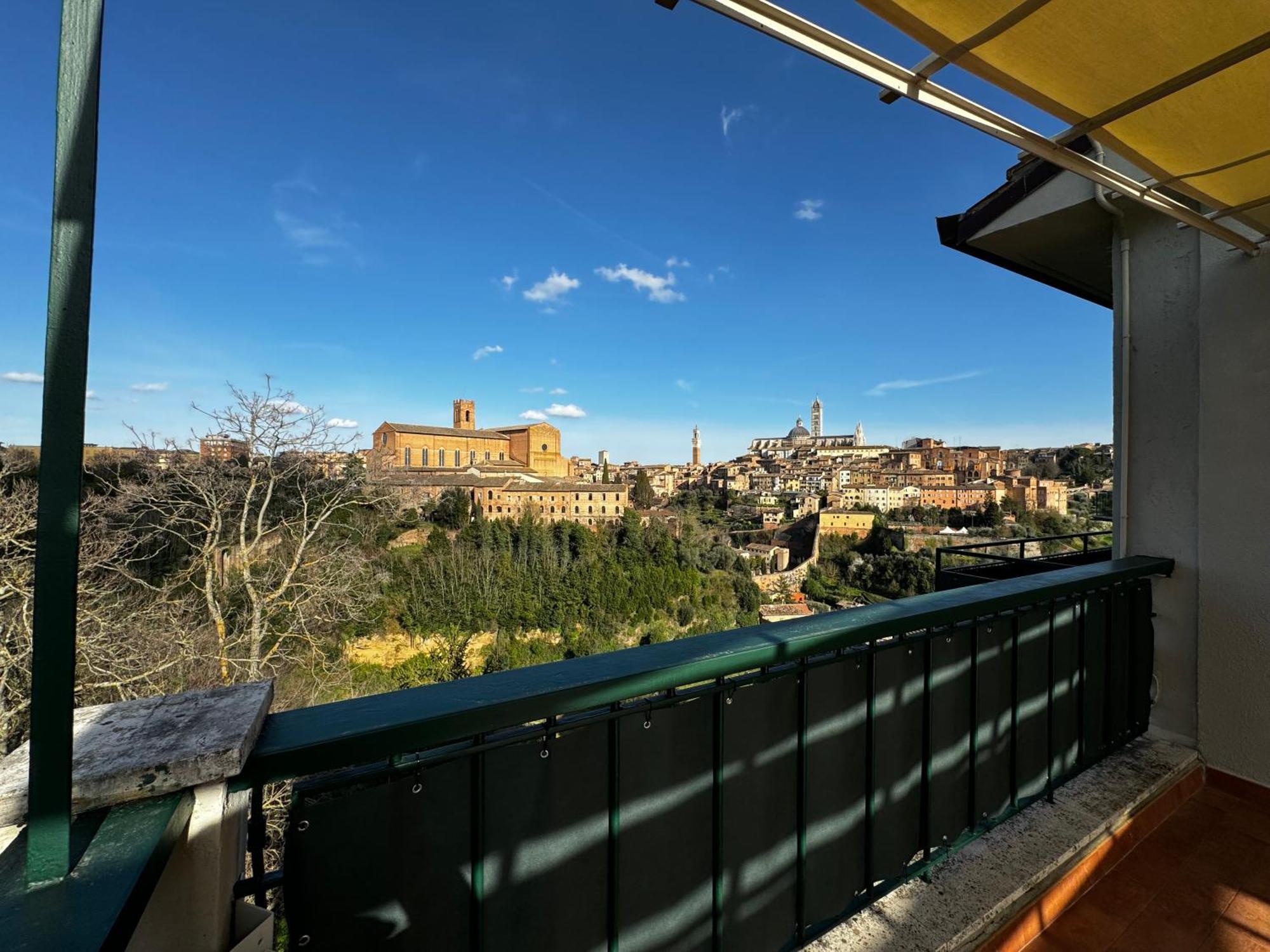 Skyline Siena Appartement Buitenkant foto