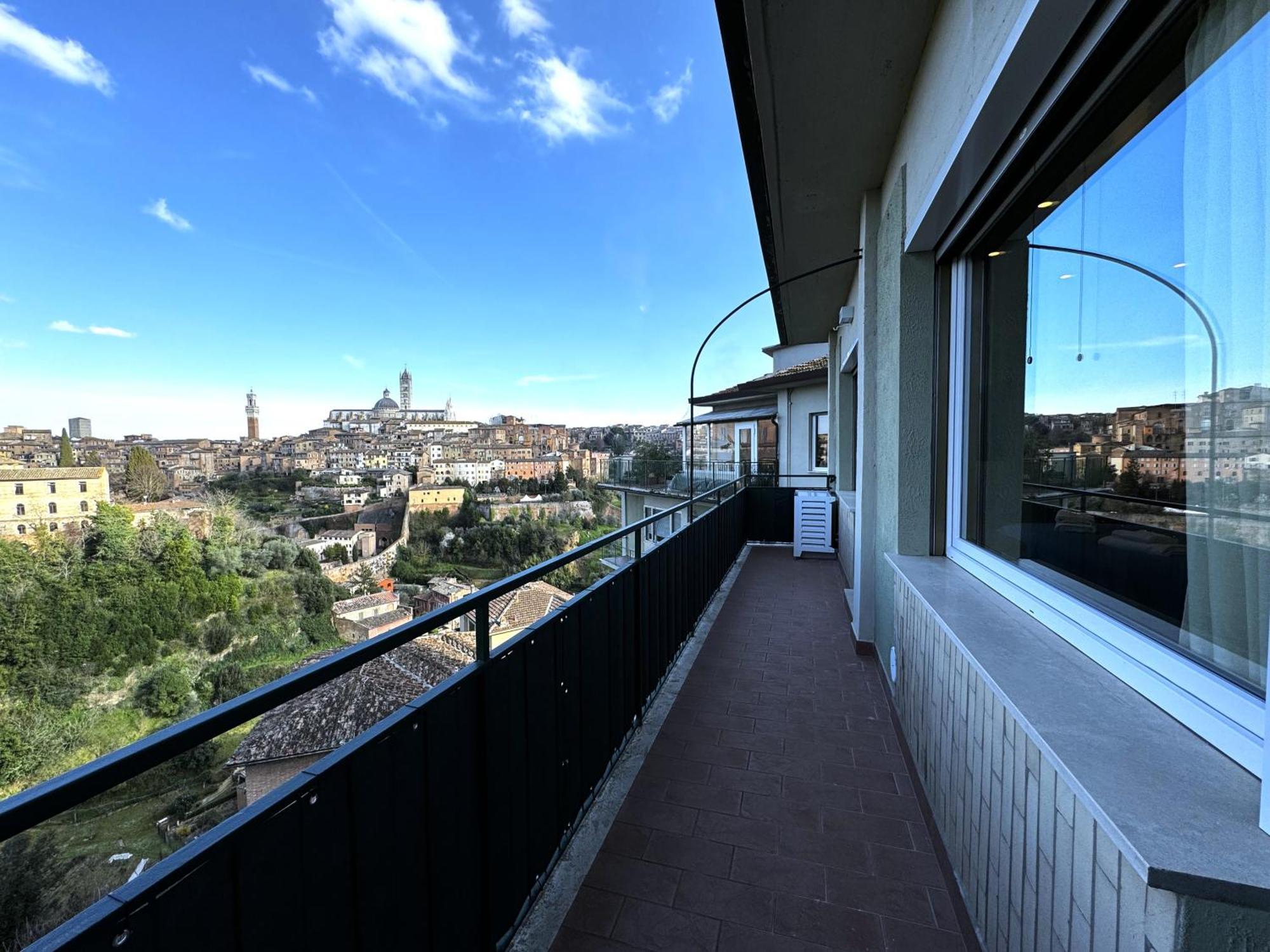 Skyline Siena Appartement Buitenkant foto