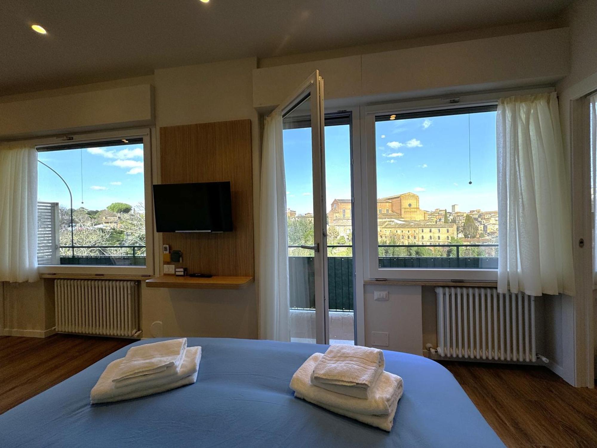 Skyline Siena Appartement Buitenkant foto