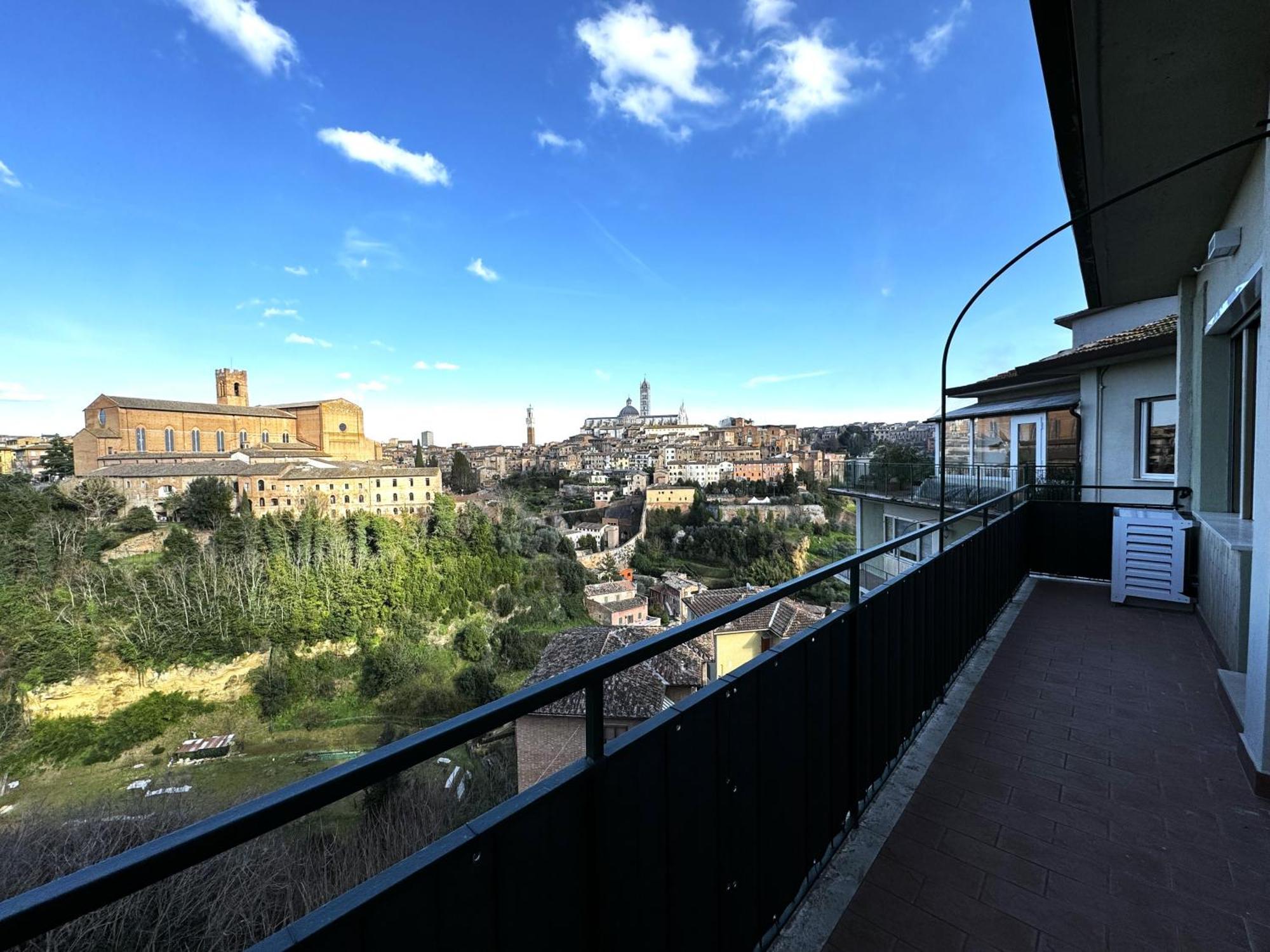 Skyline Siena Appartement Buitenkant foto